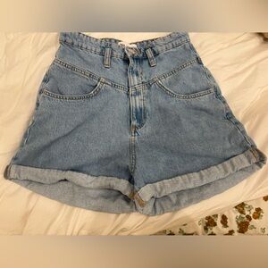 Zara Light Blue Mom style Jean Shorts high waisted V front design pockets